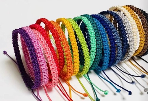 Handgefertigtes geflochtenes